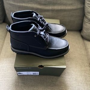 Brand new Timber in the box waterproof black withlace